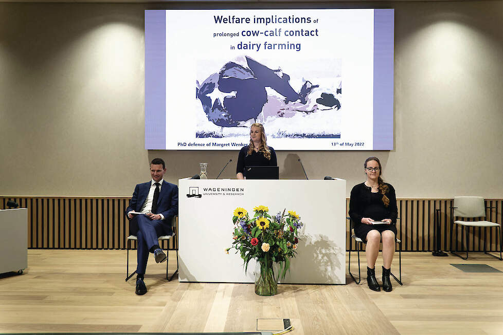 Margret Wenker (midden) bij de verdediging van haar proefschrift op 13 mei jl.