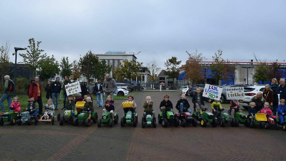 De toekomstige generatie bioboeren, ook wel de ‘future defence force’ genoemd.